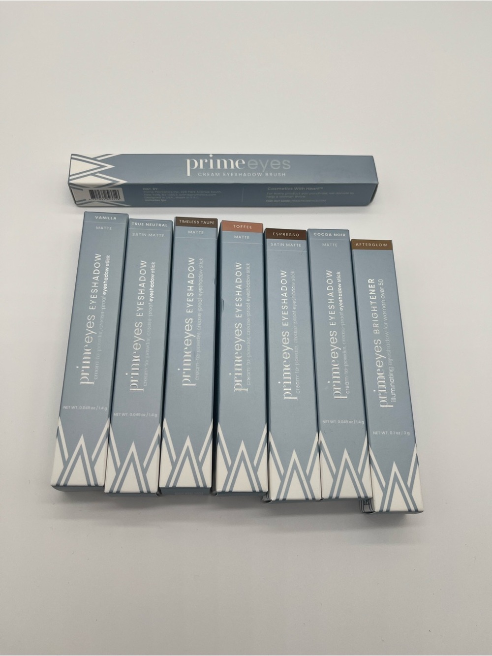 primeeyes Cream Eyeshadow Brush & Eyeshadow Set in Light Blue Packaging